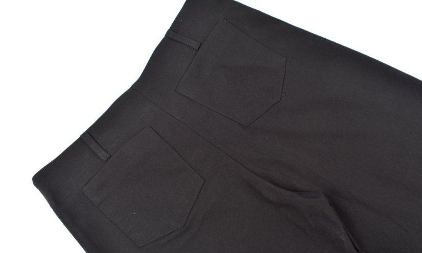 Dámské kalhoty UOMO 19733 s rovnými nohavicemi  - černé L36 - Velikost: EU42