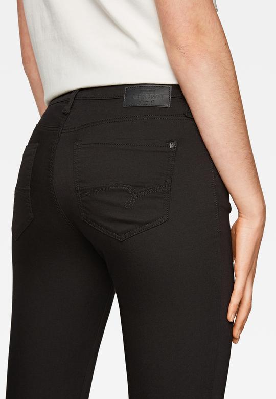 NICOLE Black Dream Comfort L34 - Velikost: W28