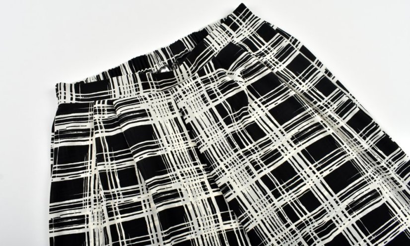 Široké letní kalhoty KELLY L34 - černobílý vzor - Velikost: EU38