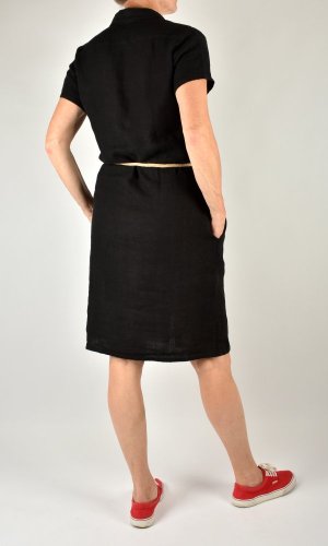 Letní lněné šaty HEDA s krátkým rukávem sportovní střih - černé