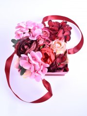 Květinová krabička "Karmínová vášeň"