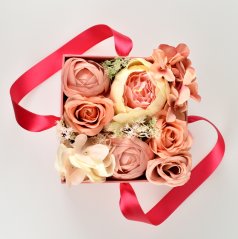Květinová krabička "Starorůžové potěšení"