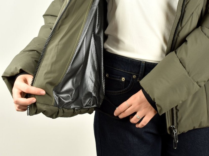 Krátká bunda s kapucí - khaki