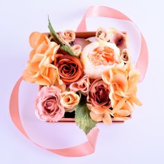 Květinová krabička "Něžná vzpomínka"