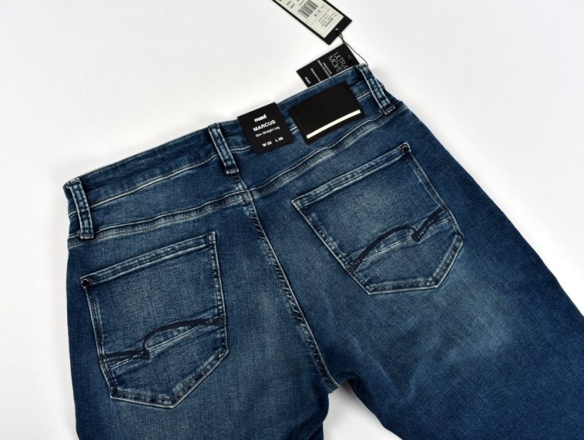 MARCUS Dark Vintage Ultra Move L36