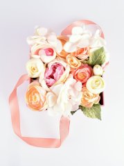 Květinová krabička "Pudrové květy"