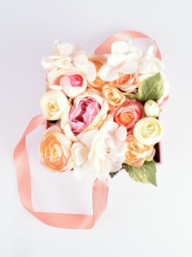 Květinová krabička "Pudrové květy"