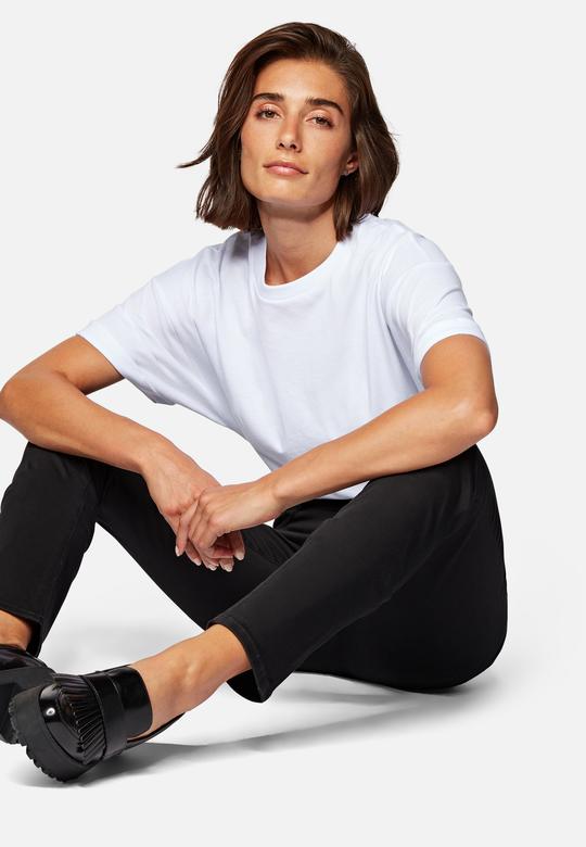 SOPHIE Black Str L38 - Velikost: W32