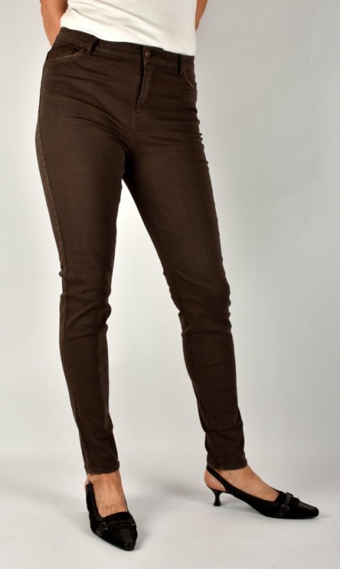 GIGI Essential Chocolate Brown L34
